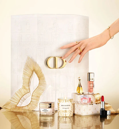 Calendario Dior dell'Avvento Le 30 Montaigne 2024